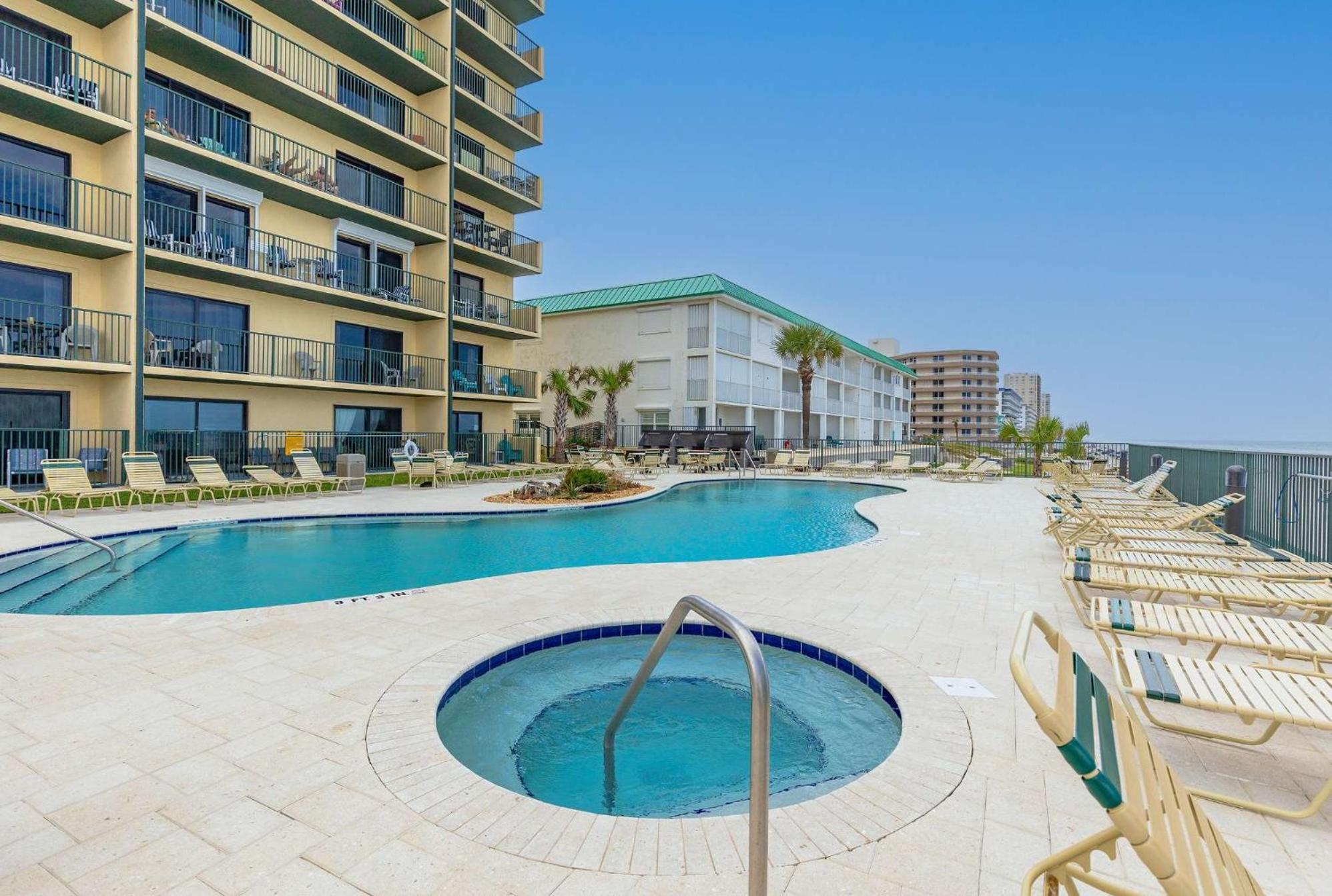 Ocean Views From Your Private Balcony! Sunglow Resort 606 By Brightwild Daytona Beach Shores Bagian luar foto